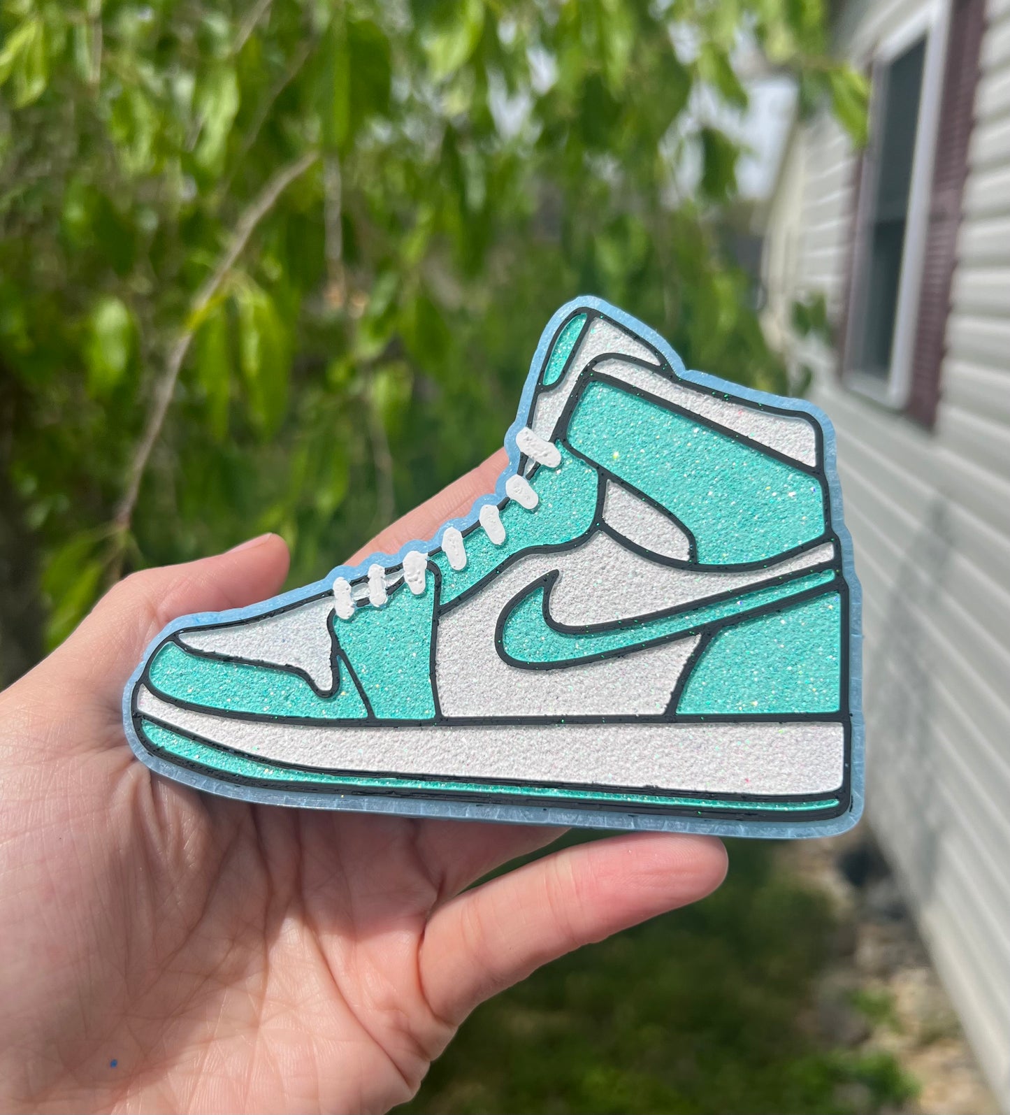 Shoe