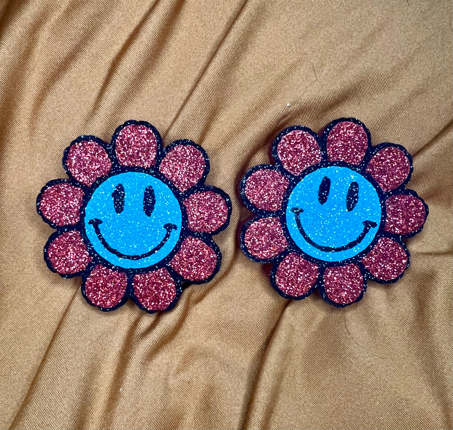 Retro Smiley Flower Vent Clips