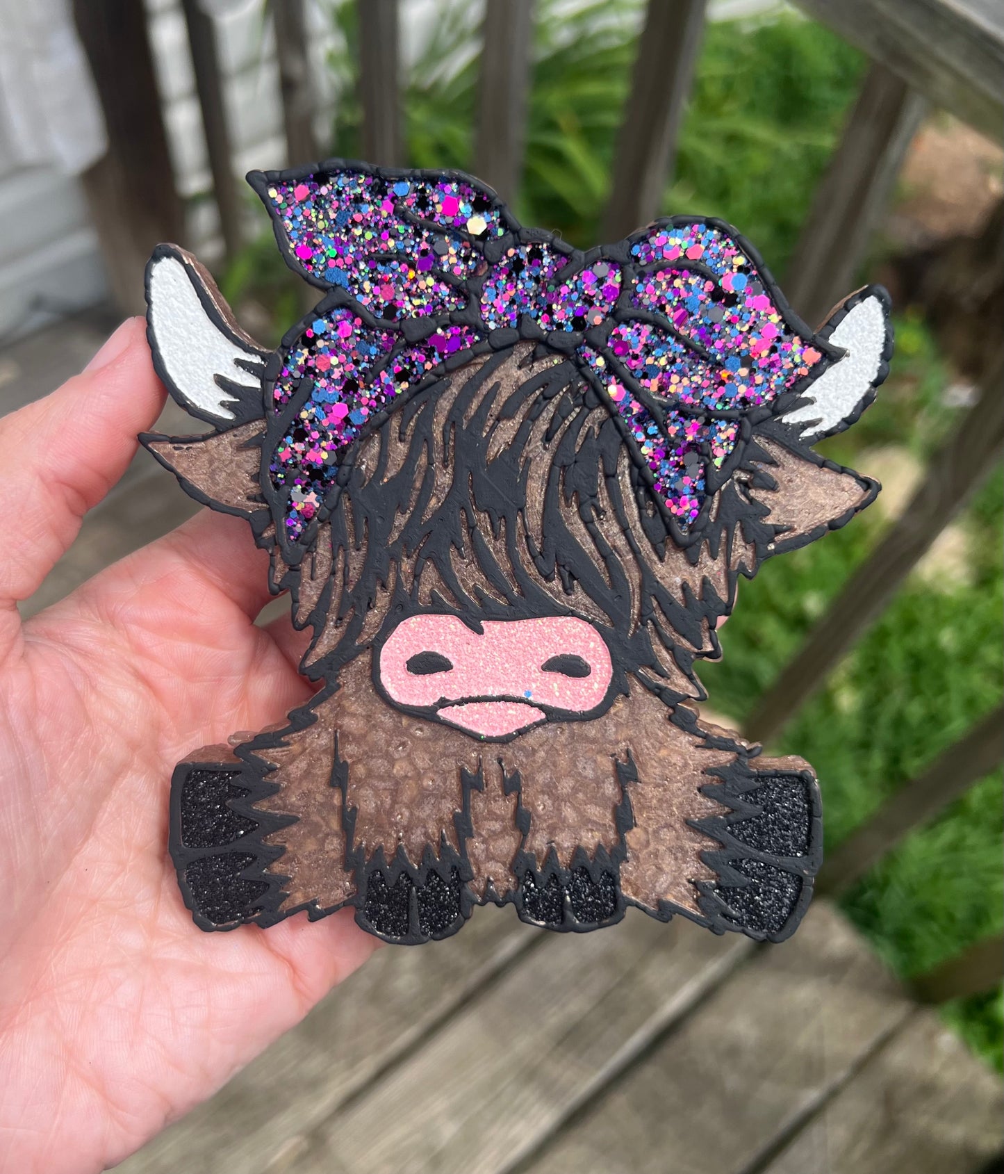 Highland w/ Bow