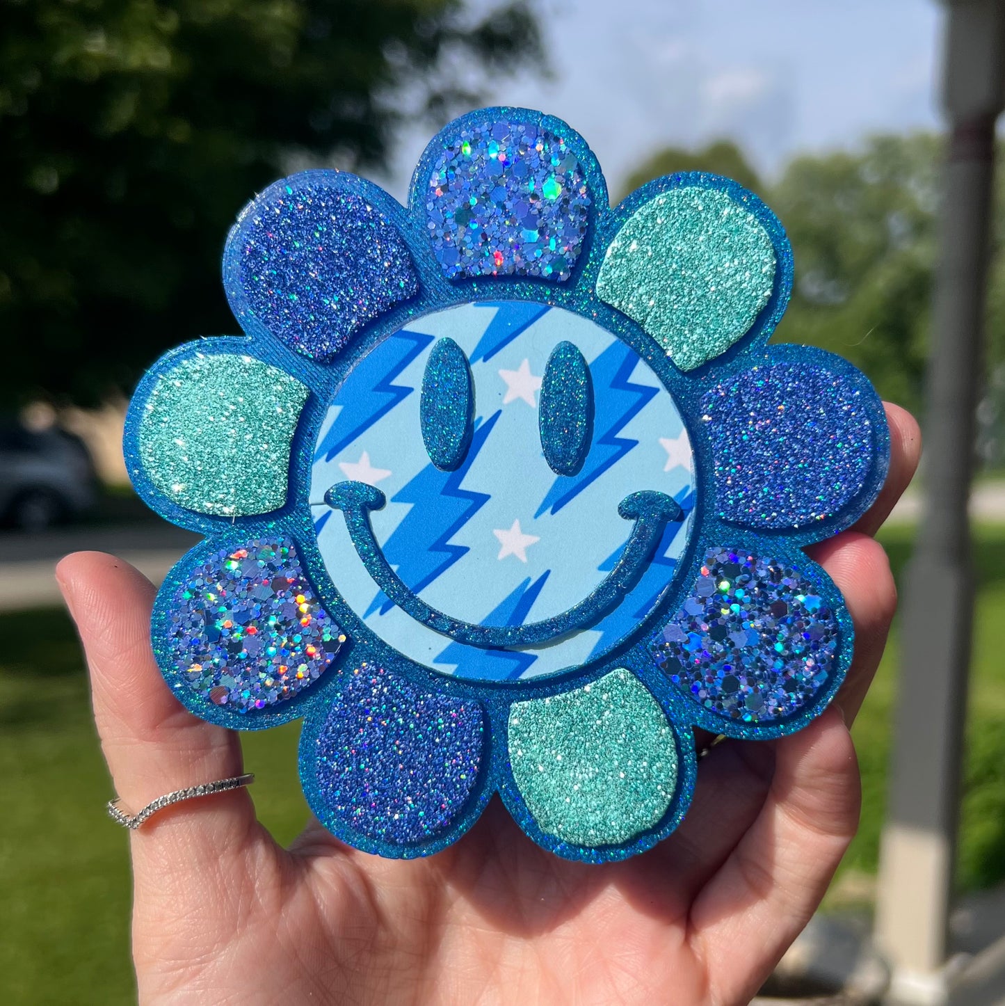 Retro Flower Smiley