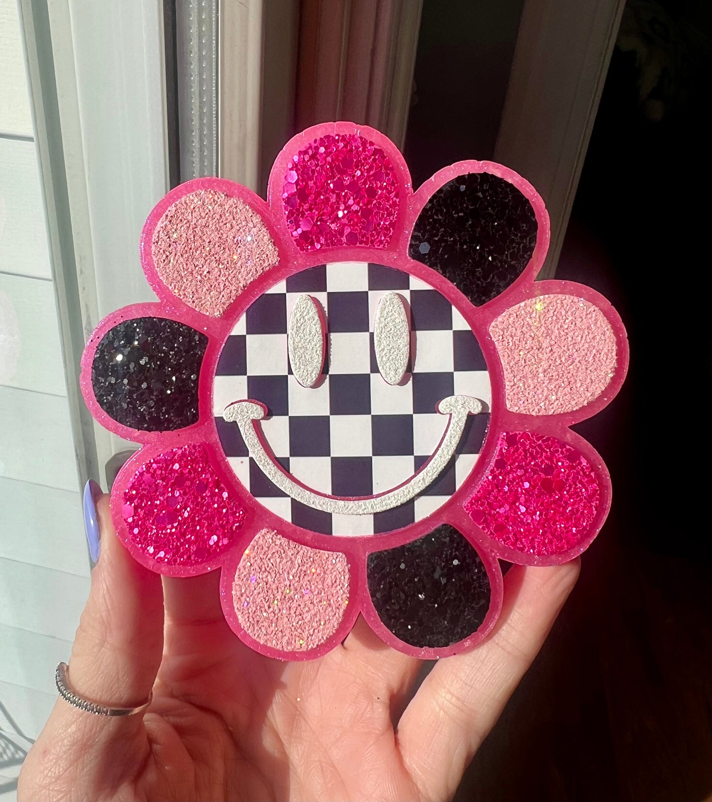 Retro Flower Smiley