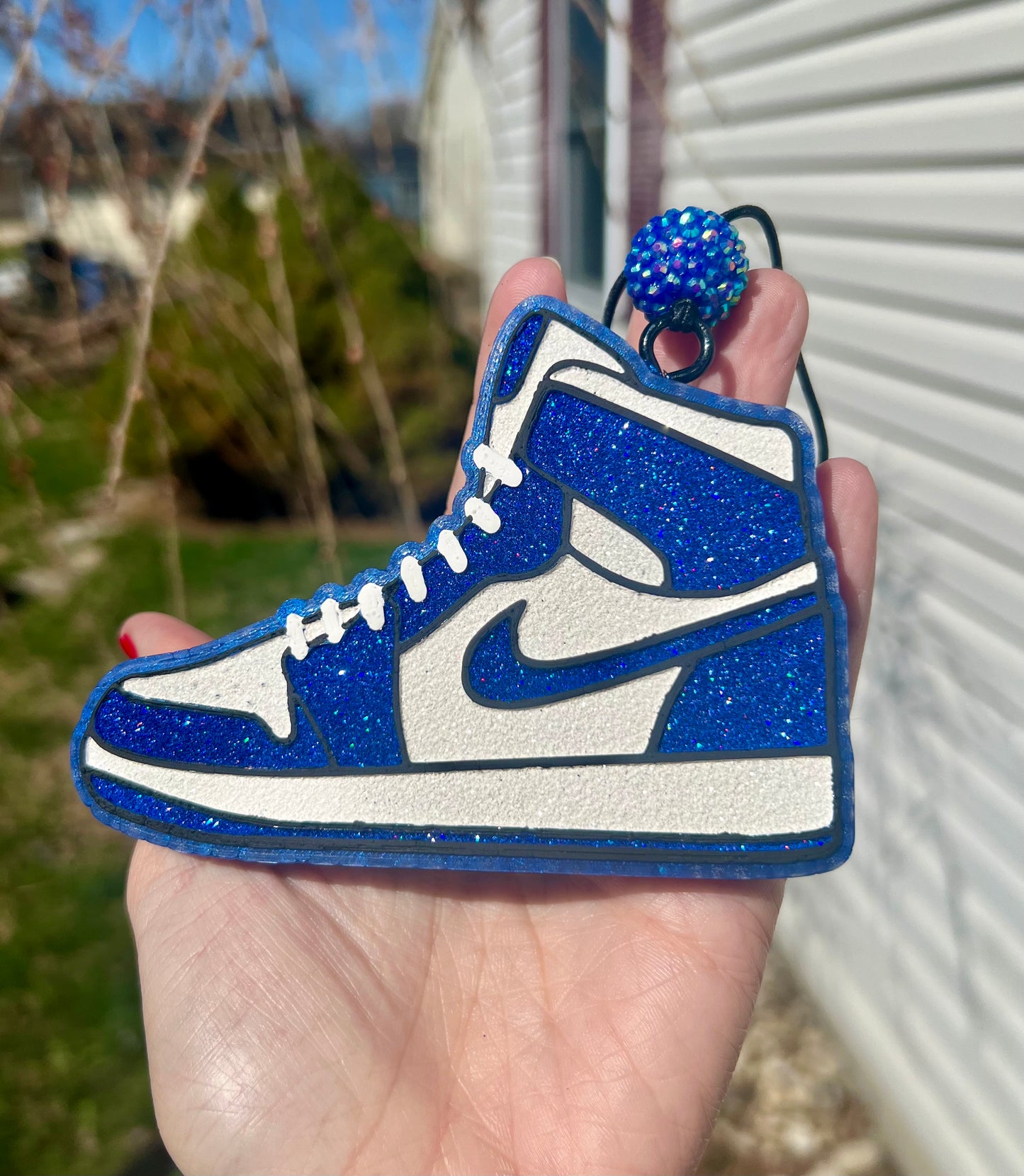 Shoe