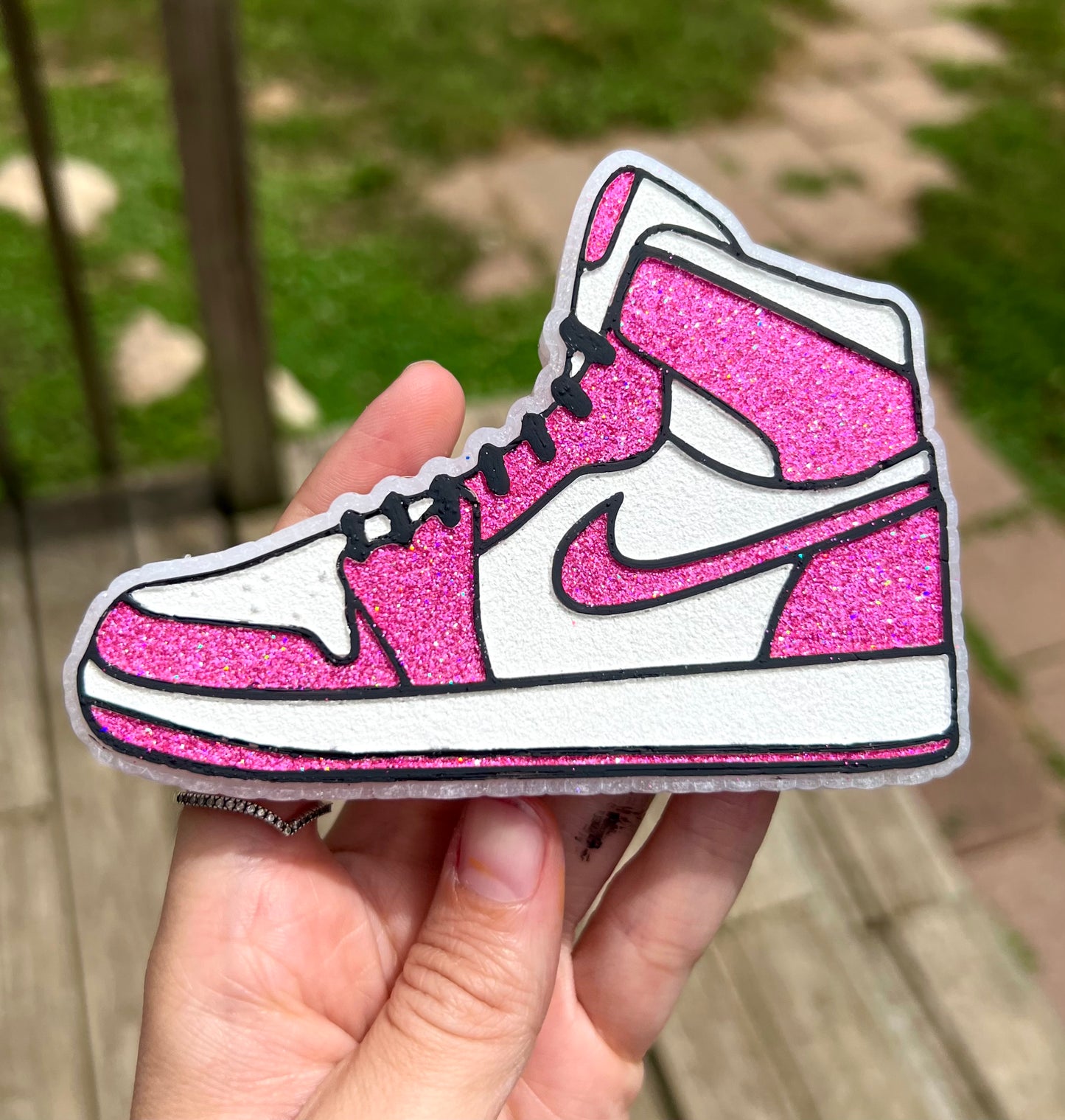 Shoe
