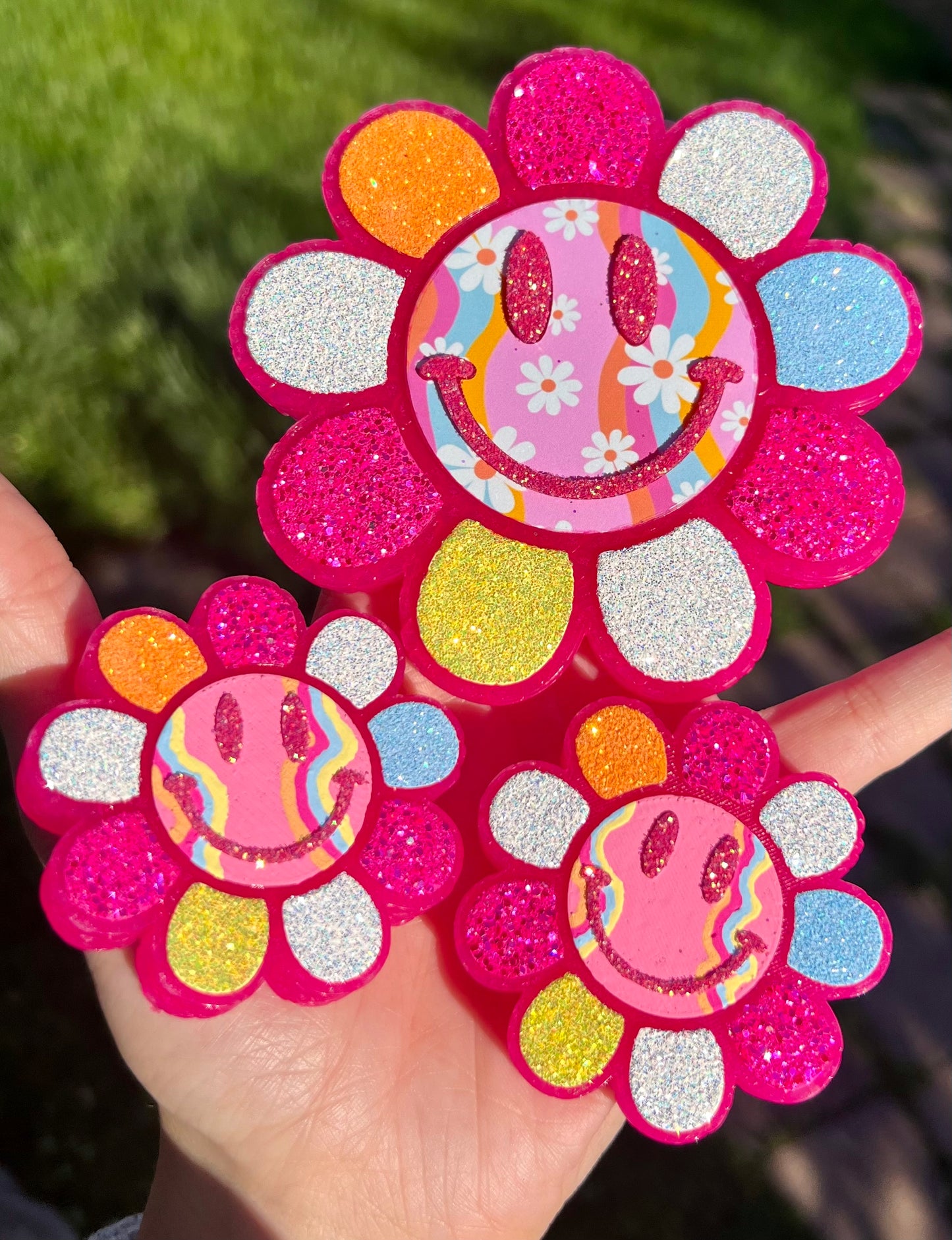 Retro Smiley Flower Vent Clips